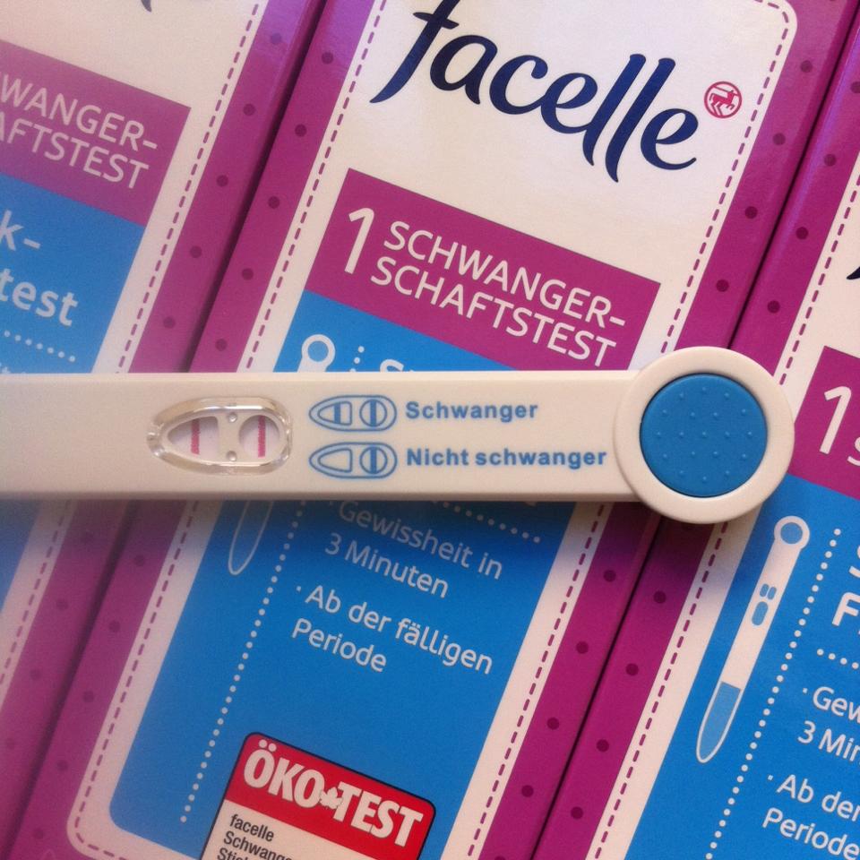 Fake positiver Schwangerschaftstest kaufen – Scherzartikel, Geschenk oder Requisite